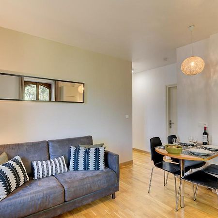 Apartment La Roseraie - Alpes Travel - Central Шамони Екстериор снимка