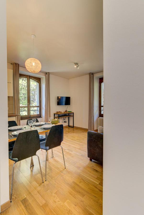 Apartment La Roseraie - Alpes Travel - Central Шамони Екстериор снимка