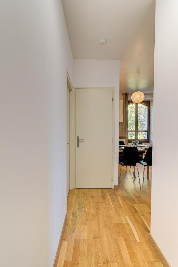 Apartment La Roseraie - Alpes Travel - Central Шамони Екстериор снимка